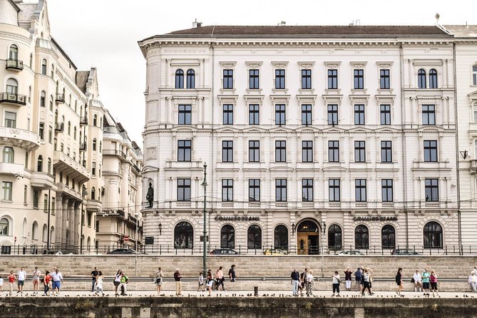 101 things in Budapest - Full Day Tour with Lunch & Metro Pass - The Chain Bridge (Széchenyi Lánchíd): the Danube moment that proves the layout