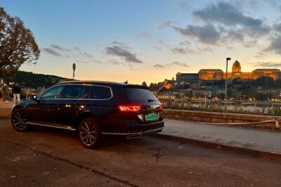 8-hour private Budapest city tour by car / minivan - World Heritage boulevard: Andrássy Avenue in 20 minutes