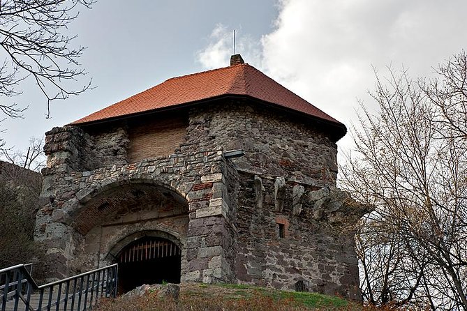 Along the shore of Danube river, private tour - Price and Logistics: Is $430 per Person Good Value?