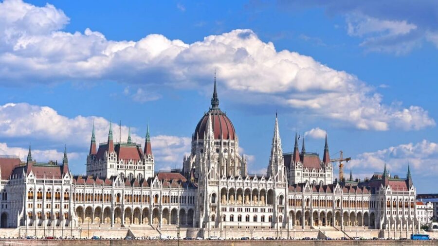 Best of Budapest: Private Walking Tour with a Local - How 1 to 6 Hours Changes the Whole Experience
