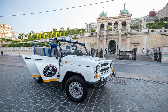 Best of Budapest Tour - Parliament on the Danube, St. Stephen’s Basilica, and a Classic Budapest Sweep