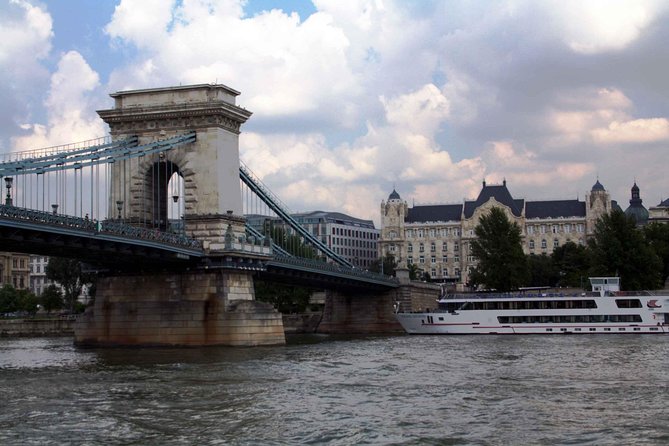 Booze Cruise Budapest Sightseeing Danube Cruise - Getting On the Boat: Akadémia 3. Ponton and Ticket Timing