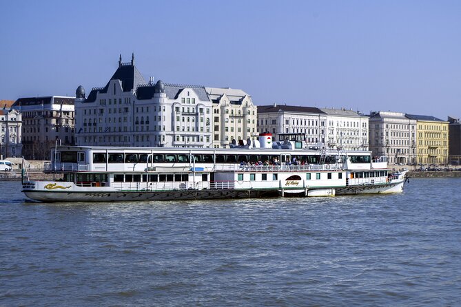 Bottomless Brunch and Cruise with Prosecco in Budapest - The Gróf Széchényi brunch buffet: what’s on the table