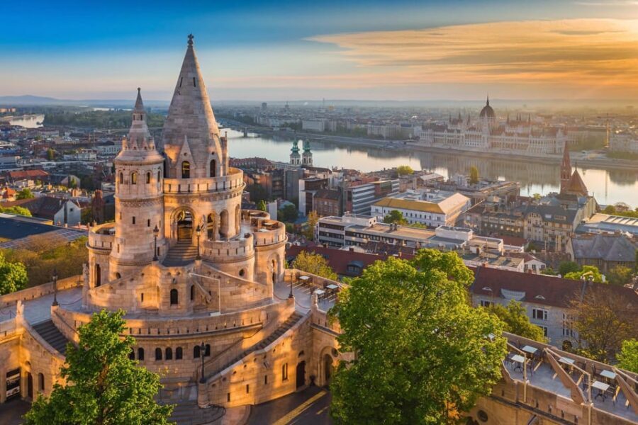Buda Castle District and Matthias Church Private Tour - Matthias Church Skip-the-Line: Coronas, Craft, and Limits