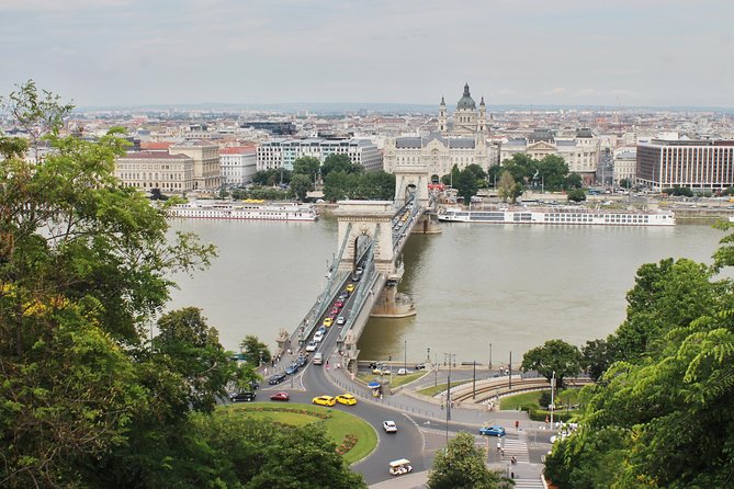 Buda Castle District Walk with Entry to Matthias Church - Disz Square promenade and Stroll to the quiet viewpoints
