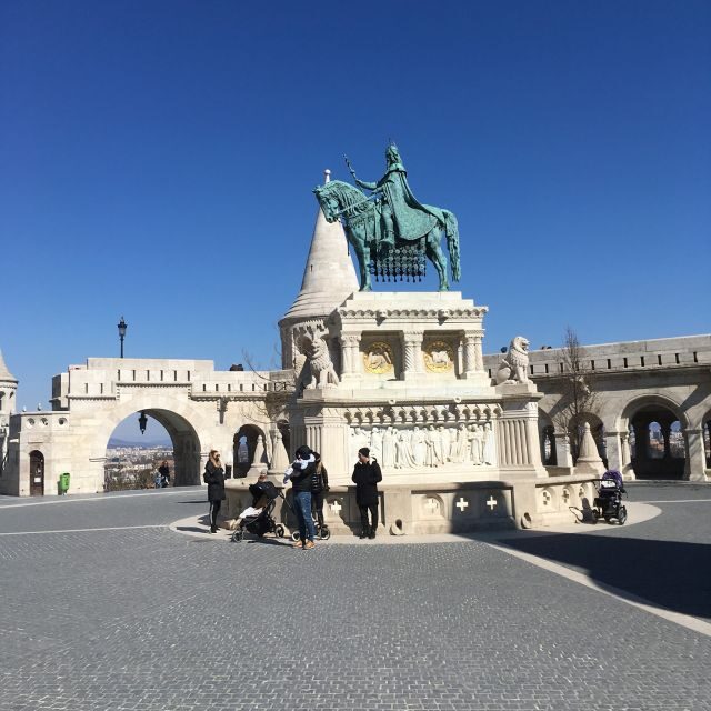 Buda Castle: Private Walking Tour - The guide makes or breaks the day