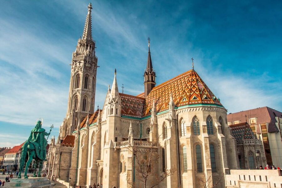 Buda Castle Walking Tour: Fishermans Bastion - Royal Palace - Practical comfort tips (because Castle Hill isn’t gentle)