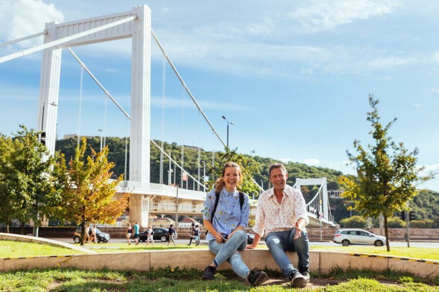 Budapest: 1.5-Hour Private Kick-Start Tour with a Local - Key Things You’ll Notice on This Private Kick-Start