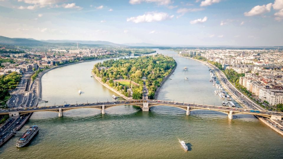 Budapest: 1-hour Sightseeing Danube River Cruise - Should you book Budapest: 1-hour Sightseeing Danube River Cruise?