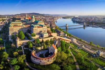 Budapest: 3-Hour Live-guided Bus Tour and 1-hour River Cruise - Heroes’ Square and the Millennium Memorial: a strong first stop