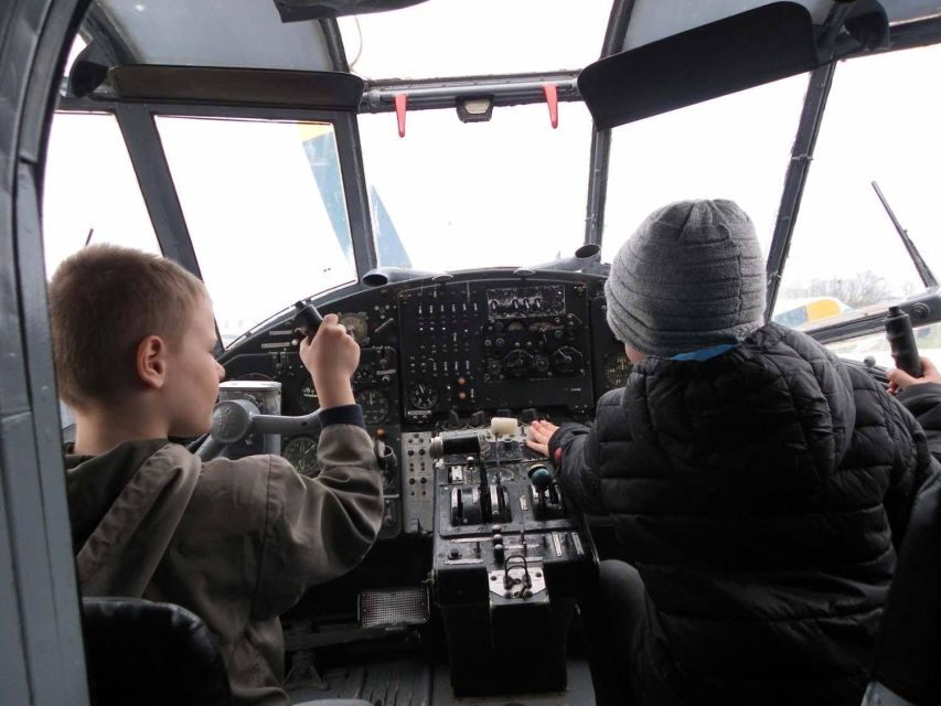 Budapest: Aeropark Admission Ticket - 60 years of Hungarian aviation: Malév, technology, and science