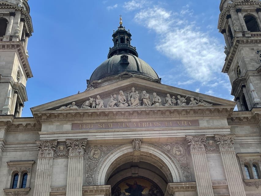 Budapest: Assist the Authorities Outdoor Escape Room Game - Who this Budapest escape game is for