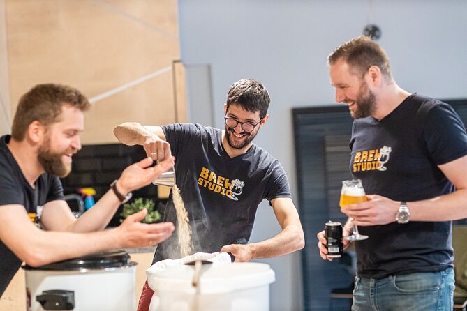Budapest Beer Experience: 2-Hour Guided Craft Beer Tasting - Cheese and IPA pairing: the moment the tasting clicks