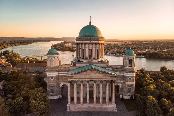 Budapest-Bratislava One-Way Sightseeing Transfer - Stop 2 Visegrád Castle: ruins, Citadel Museum time, and big river views