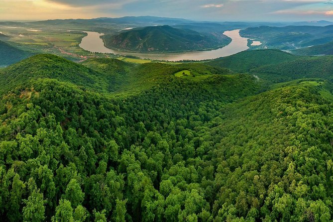 Budapest-Bratislava One-Way Sightseeing Transfer - Your private A/C vehicle and luggage-friendly pickup/drop-off