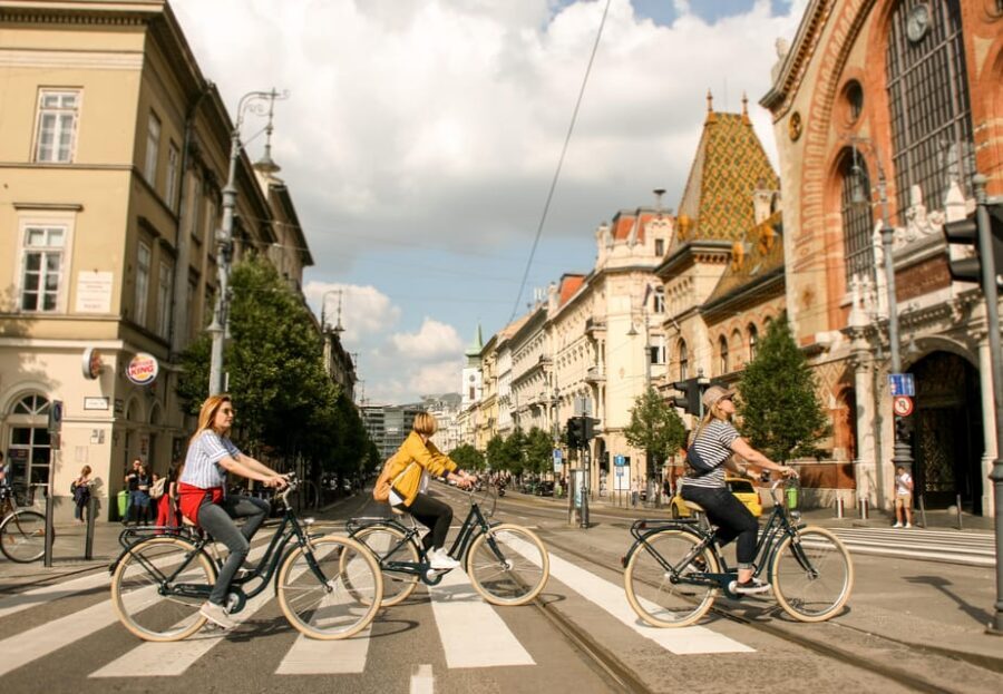 Budapest by Bike - 1 Day Bike Rental (9am-6pm) - FAQ
