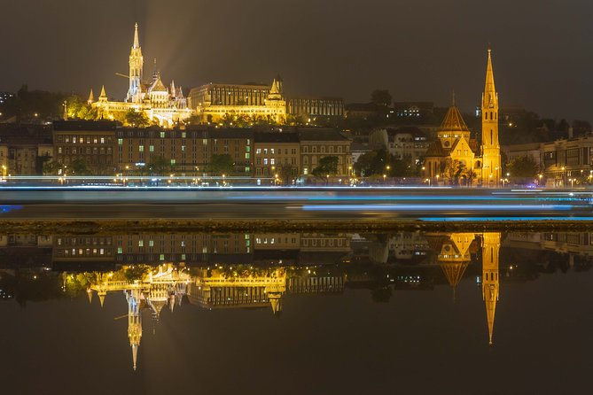 Budapest by night - private driving tour - The 3-hour route that links the whole city
