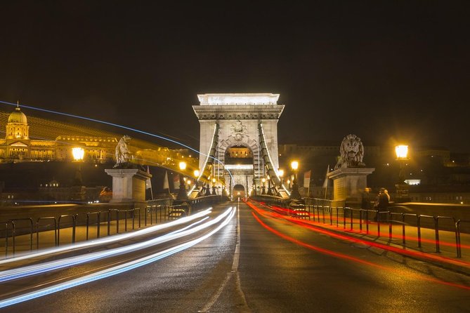 Budapest by night - private driving tour - Private transportation and group size: comfort is part of the ticket