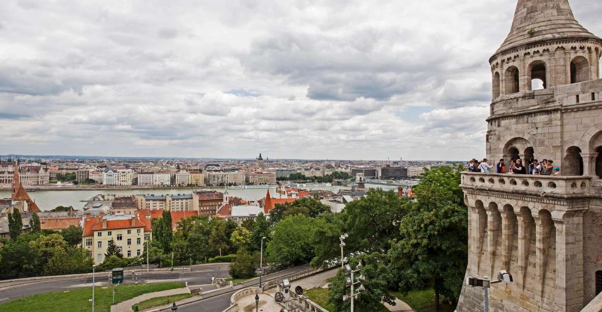 Budapest: Castle District Walk with Matthias Church Entry - Key Things You’ll Notice on This Castle District Walk