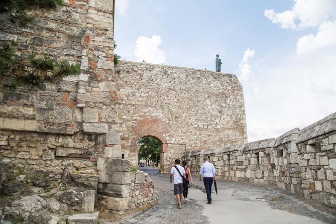 Budapest Castle Walk - National Széchényi Library: rebuilding as a theme, not a footnote