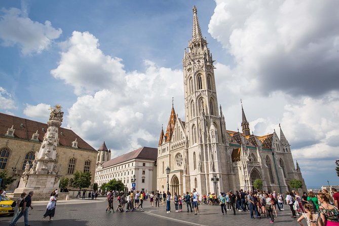 Budapest Castle Walk - Várkert Bazaar and the Danube-side pause