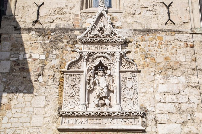 Budapest Castle Walk - Walking from palace days to empire changes