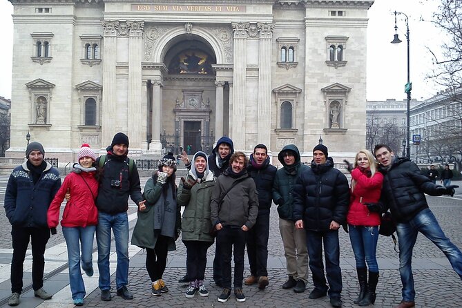 Budapest City Landmarks Walking Tour in 2 Hours - Vigadó Square and Széchenyi Lánchíd: Music Royalty and the Chain Bridge Story