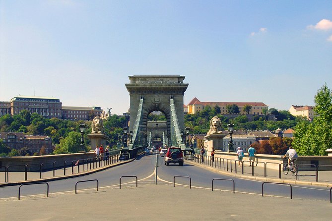 Budapest City Sightseeing Half-Day Tour - Heroes’ Square (and why City Park keeps the tour moving)