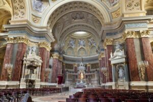 Budapest: Classical Music Concerts in St Stephen's Basilica - Choosing Your Program: Requiem, Organ Concert, or Ave Maria/Air