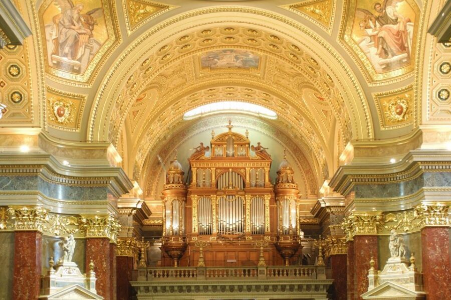 Budapest: Classical Music Concerts in St Stephen's Basilica - Should You Book This Budapest Basilica Concert?