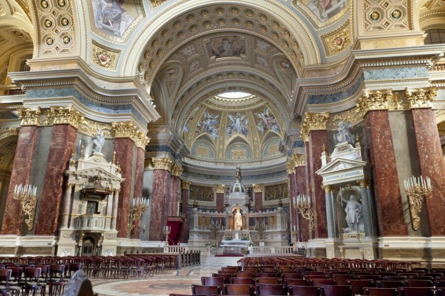 Budapest: Classical Music Concerts in St Stephen's Basilica - Choosing Your Program: Requiem, Organ Concert, or Ave Maria/Air