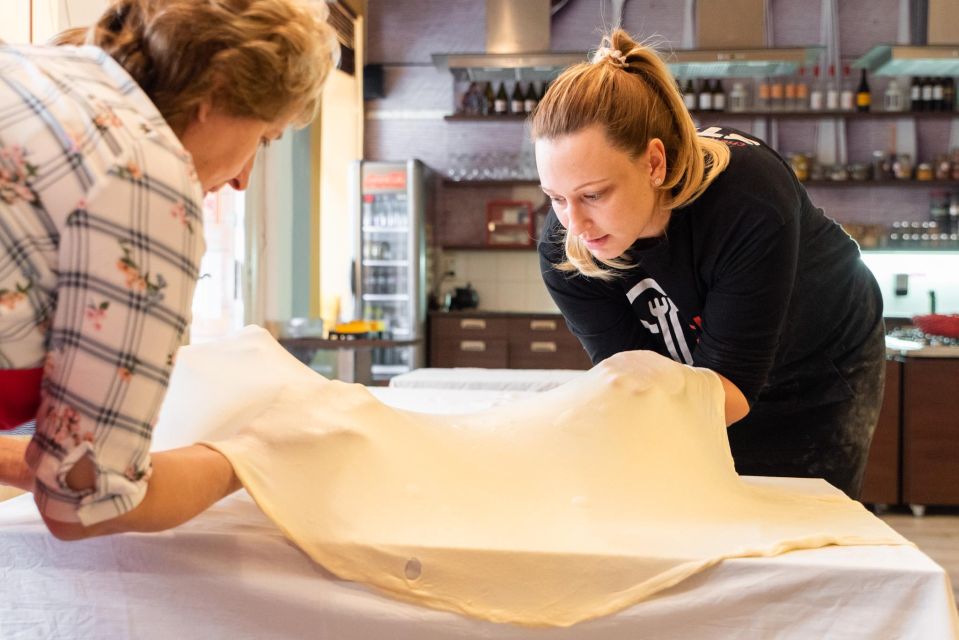 Budapest: Cooking School – Hungarian Menu & Local Market - Transfer to the cooking school: keep the day on track