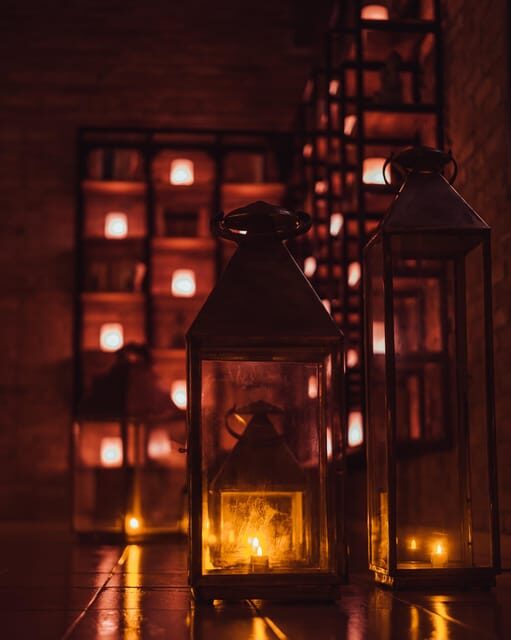 Budapest: Couple Holistic Swedish Massage with Jacuzzi Time - Four pools, steam room, and sauna: how to pace your 4-hour entry