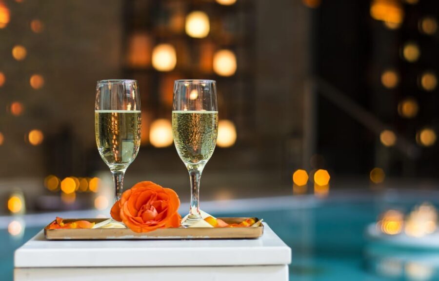 Budapest: Couple Holistic Swedish Massage with Jacuzzi Time - Who this suits best (and who should skip it)