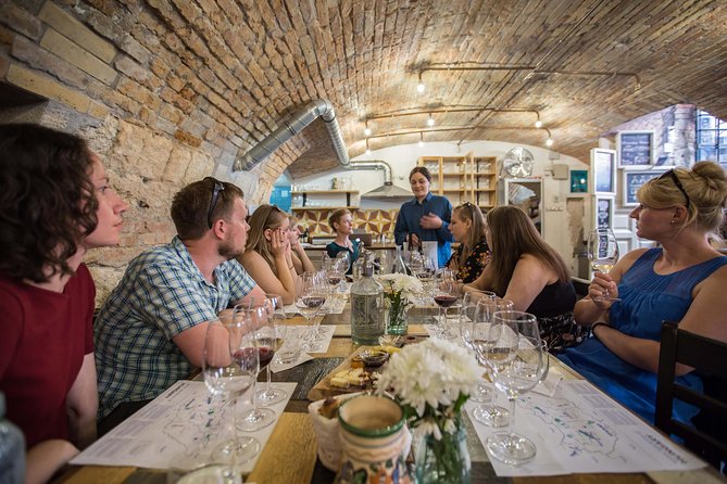 Budapest Culinary & Wine Walk - Centrál Grand Café & Bar: Three Cakes and Coffee in a Writer’s Room