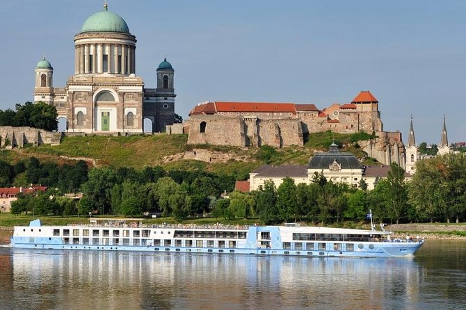 Budapest Danube Bend Private or SmallGroup Tour Lunch and Cruise - Visegrád castle area and King Matthias-era ruins