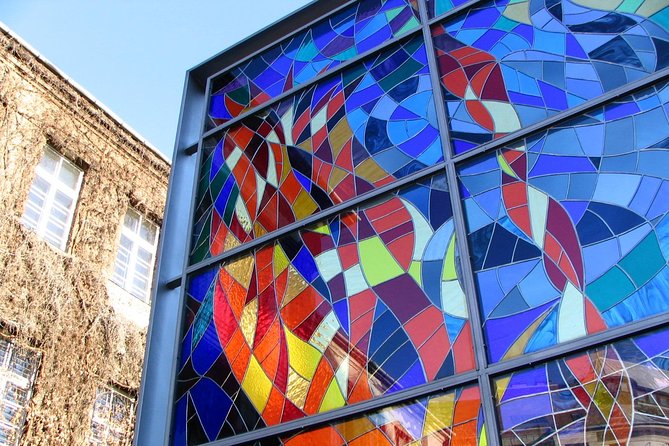 Budapest Dohany, Heroes', Rumbach synagogues & Jewish Ghetto Tour - Kiraly Street and Gozsdu Udvar: the Jewish Quarter as a living neighborhood