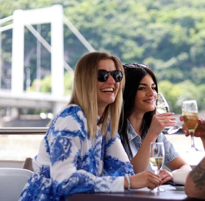 Budapest: Downtown Budapest Unlimited Booze Cruise - Price and Value: Why $40 Makes Sense for the Right Traveler