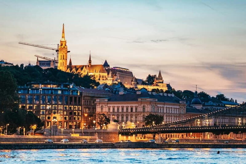 Budapest: Evening Cruise with 4-Course Dinner - Live Music on the Danube: Fun, Not a Soundtrack to Your Ears