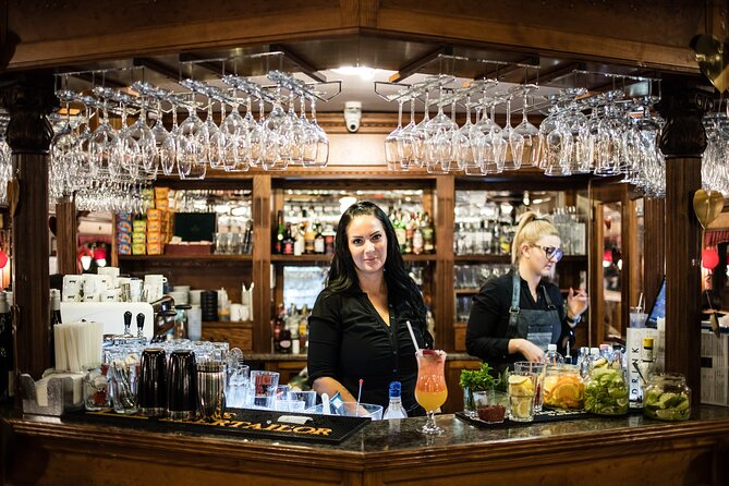 Budapest Evening Cruise with Entertainment and Drink Options - Food and onboard add-ons: when to upgrade