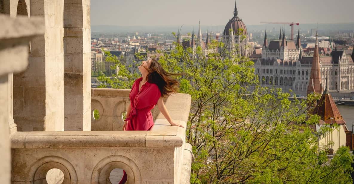 Budapest: Fast Private Photoshoot at Fisherman's Bastion - Basic vs Premium: How Many Photos You Really Walk Away With