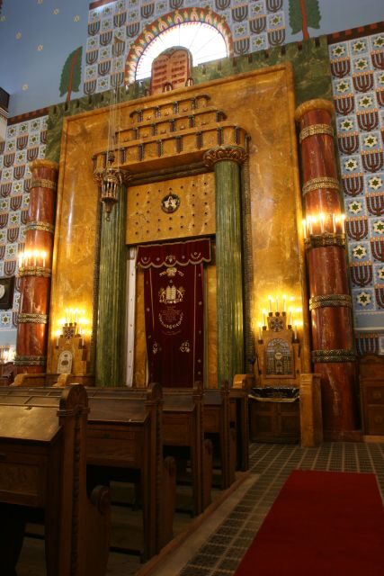 Budapest Grand Half-Day Jewish Heritage Tour - Timing, pacing, and how to avoid feeling shortchanged