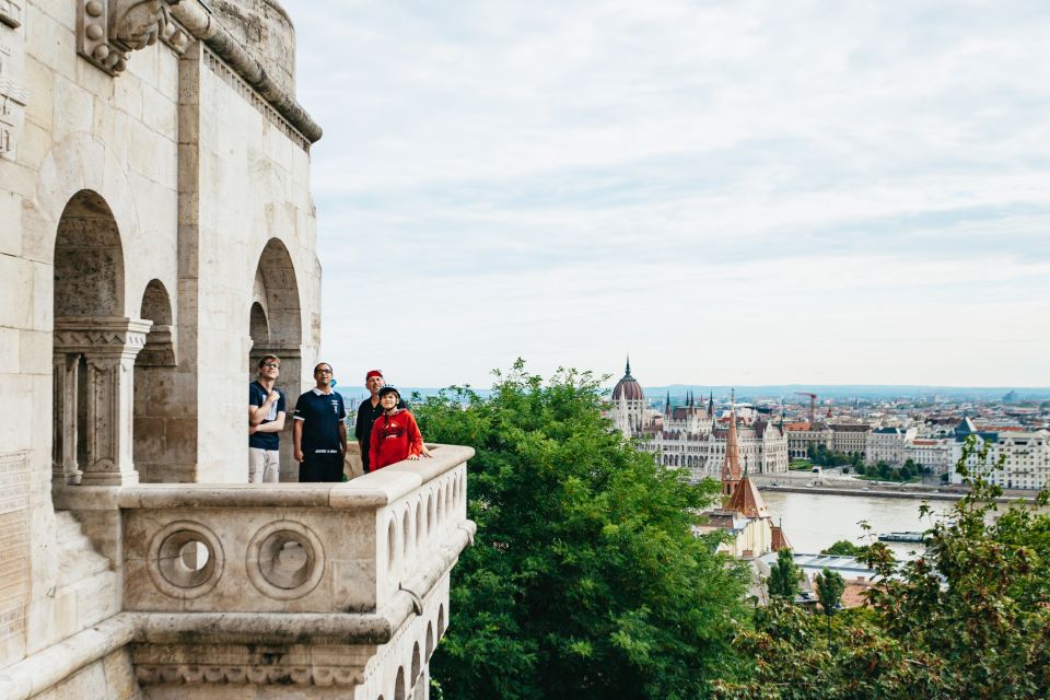 Budapest: Grand Sightseeing Bike Tour - Andrássy Avenue, Opera House Pass-By, and House of Terror Context