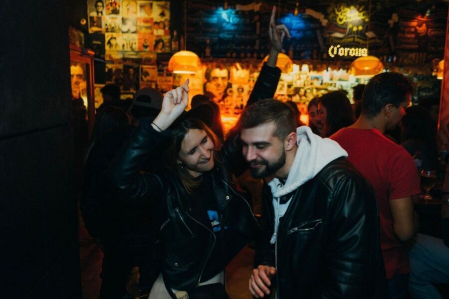 Budapest: Guided Bar Crawl Walking Tour - What you get for the money: value of the $44 bar crawl format