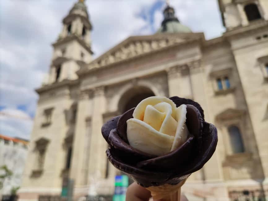 Budapest: Guided City Walking Tour in Buda and Pest - Matthias Church and Fisherman’s Bastion in the Castle District