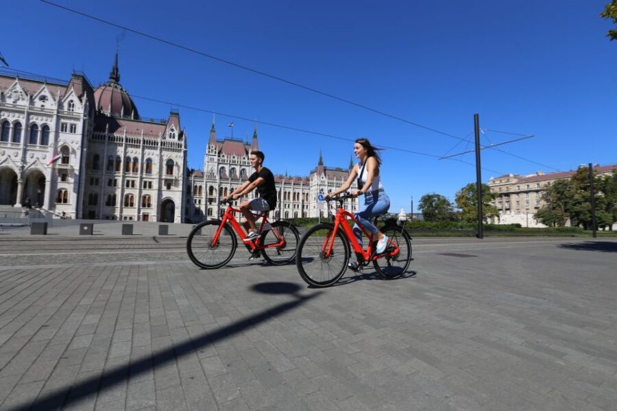 Budapest: Guided Downtown Electric Bike Tour - Downtown Pest: St. Stephen’s Basilica and the Liberty Square layer