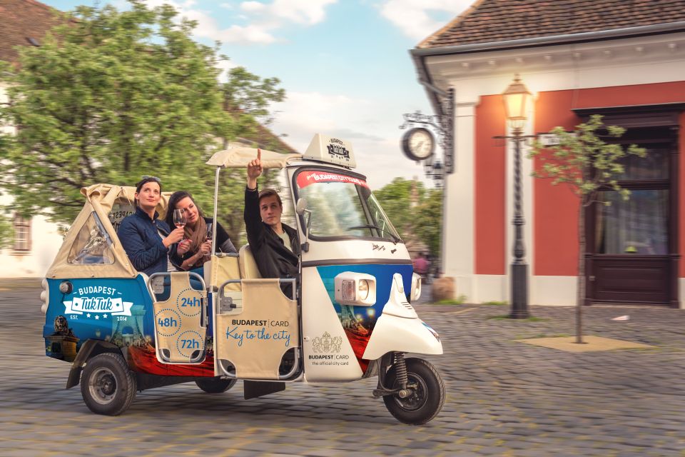 Budapest: Half-Day Exclusive Highlights Private Tour - Viewpoints, Night Lights, and Photo Stops from the Right Angles
