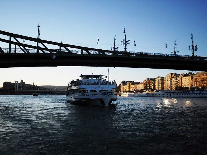 Budapest: Half-Day Highlights Small Group Private Tour - Who Should Book This Tour, and Who Might Want a Longer Plan