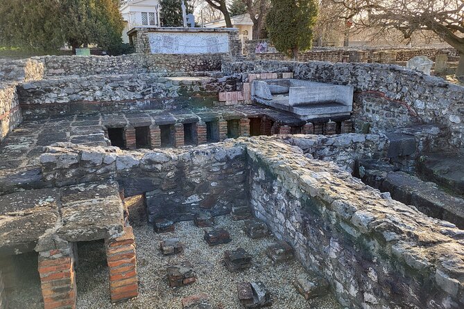 Budapest Hidden Gems - Roman Aquincum Private Tour - Stop 1: The Roman military amphitheatre for a quick, powerful context