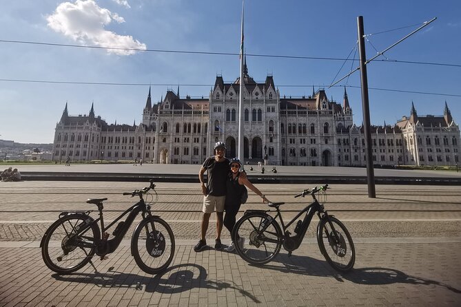 Budapest Highlights Private E-bike Tour - Key highlights at a glance